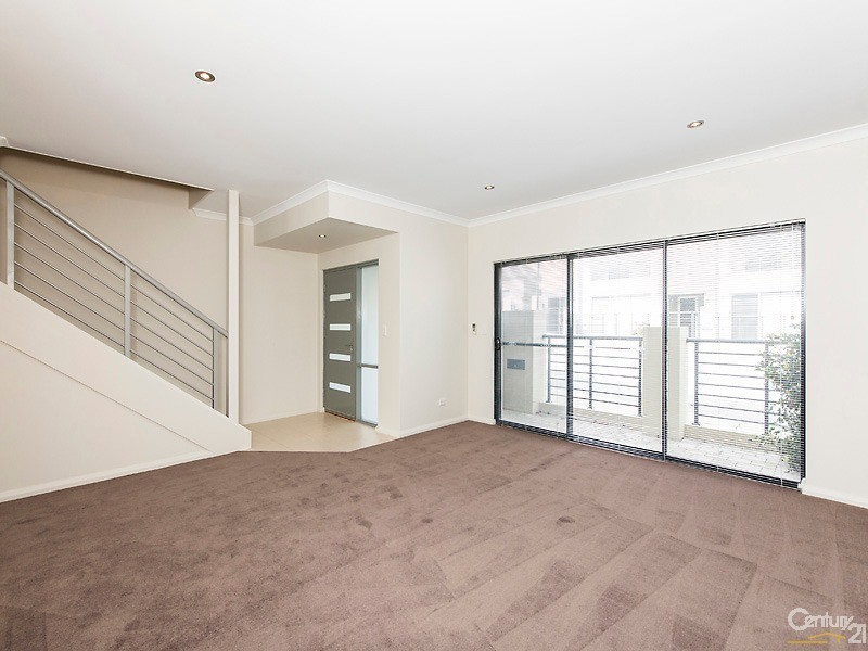 19 Metro Boulevard, Clarkson WA 6030