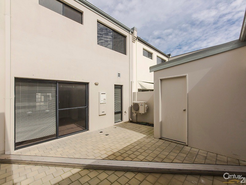 19 Metro Boulevard, Clarkson WA 6030