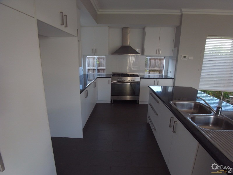 6 Windward Street, Yanchep WA 6035