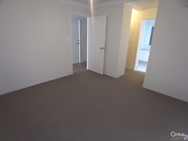 11 Tawny WAY, Alkimos WA 6038