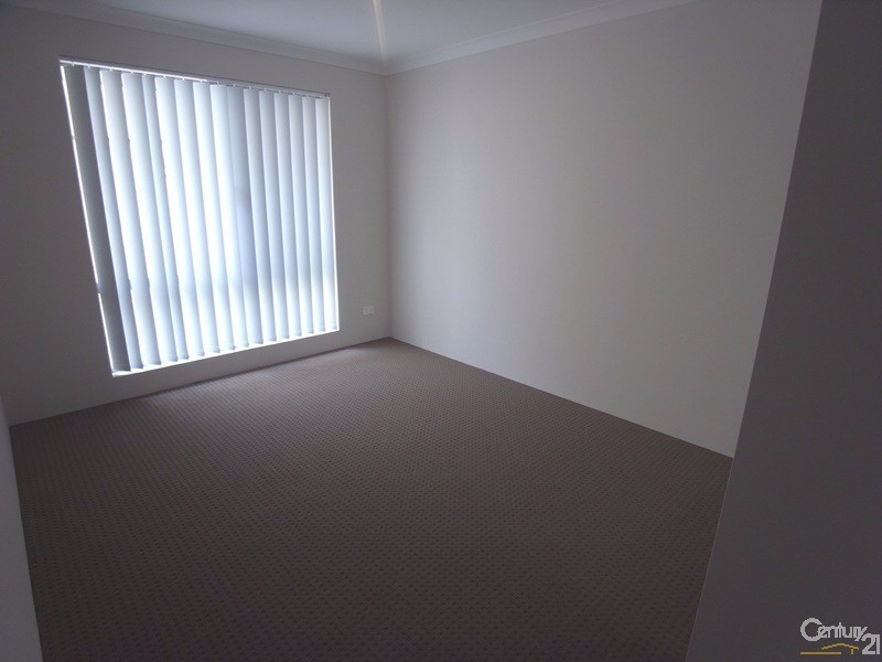 11 Tawny WAY, Alkimos WA 6038