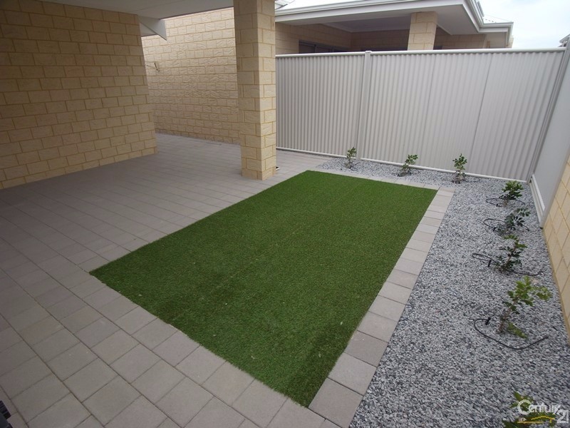 11 Tawny WAY, Alkimos WA 6038