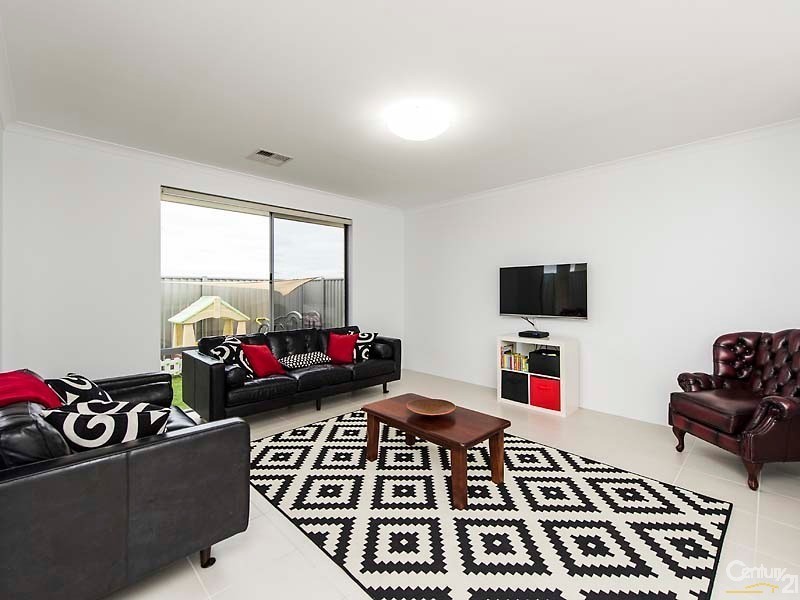 18 Makassar Way, Clarkson WA 6030