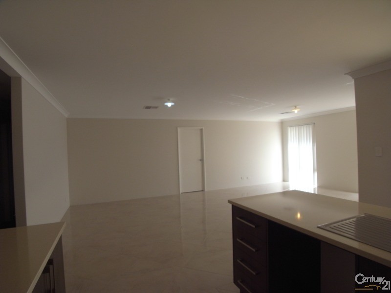 35 Karril Turn, Yanchep WA 6035