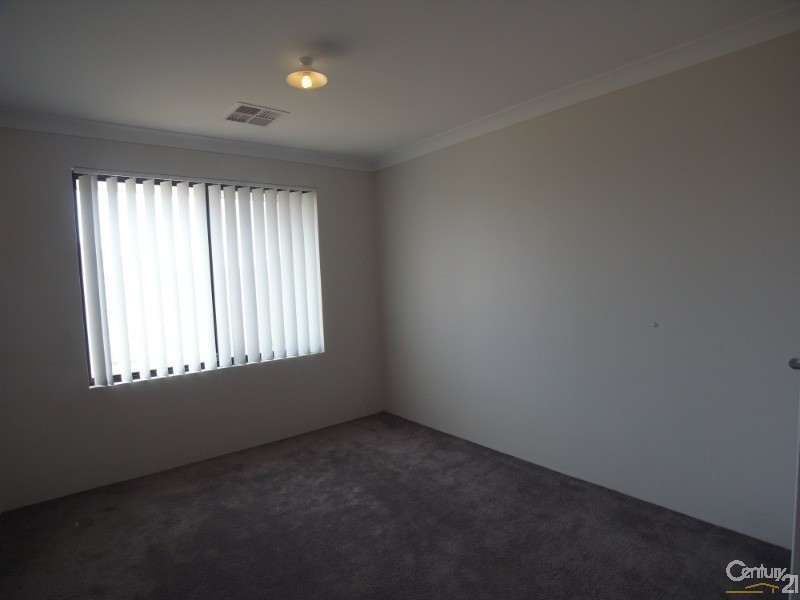 35 Karril Turn, Yanchep WA 6035