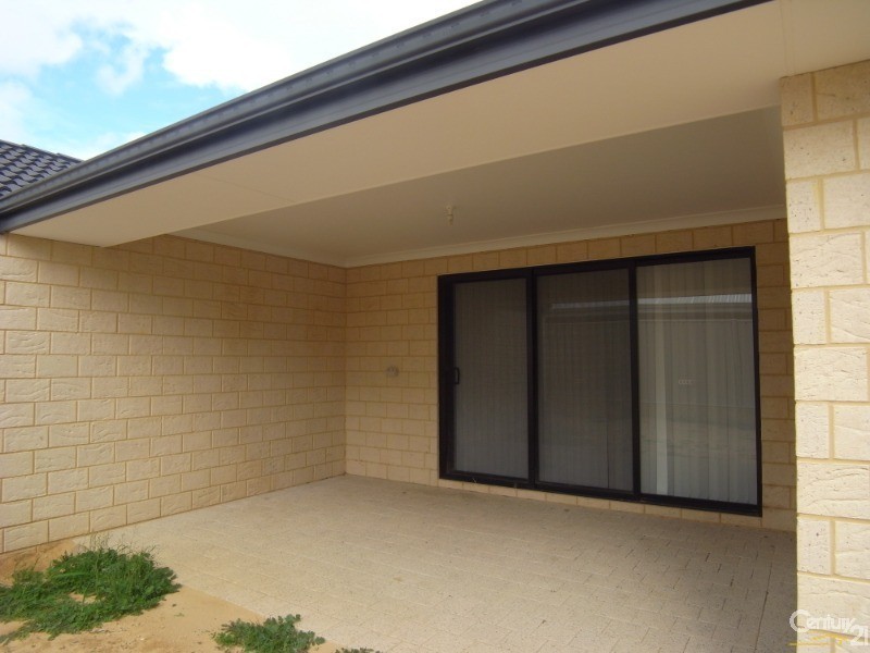 35 Karril Turn, Yanchep WA 6035