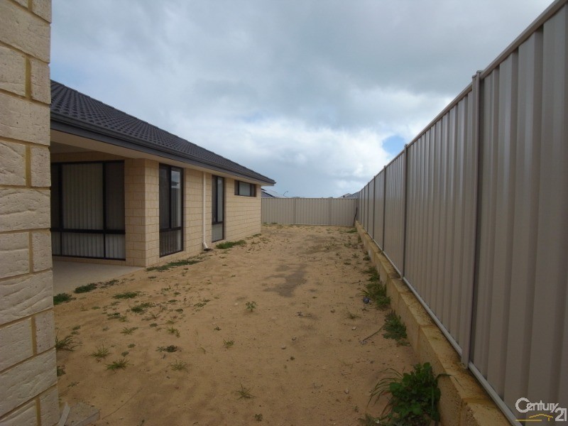 35 Karril Turn, Yanchep WA 6035