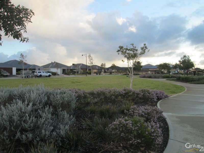 1 Gilford Green, Butler WA 6036