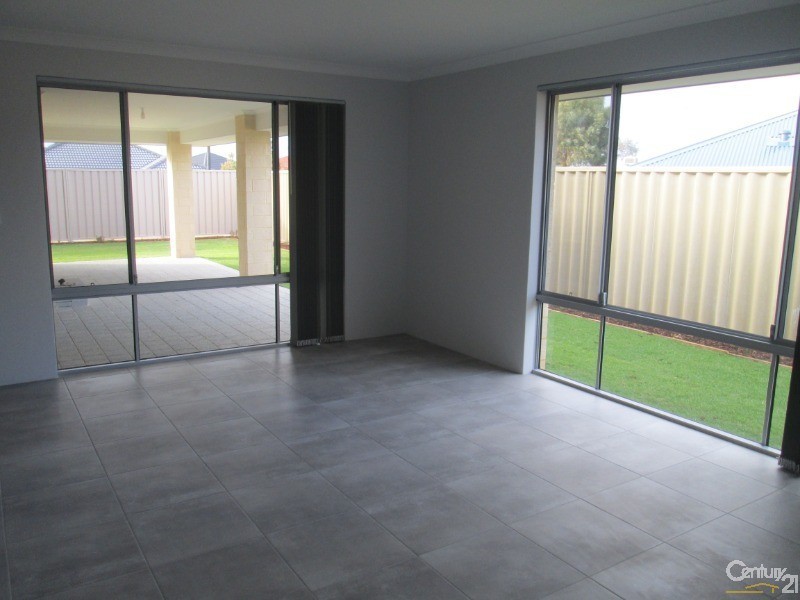 1 Gilford Green, Butler WA 6036