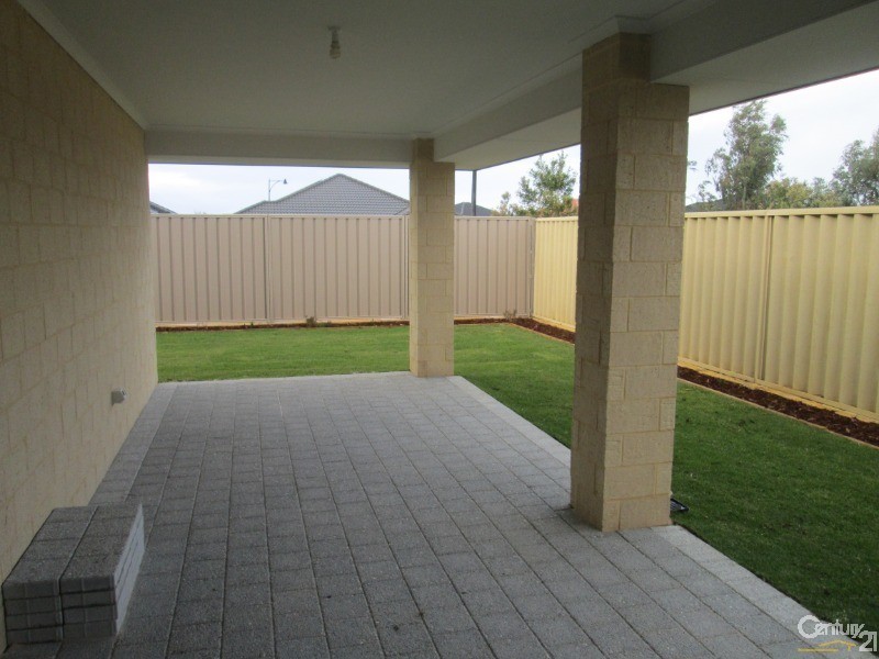 1 Gilford Green, Butler WA 6036