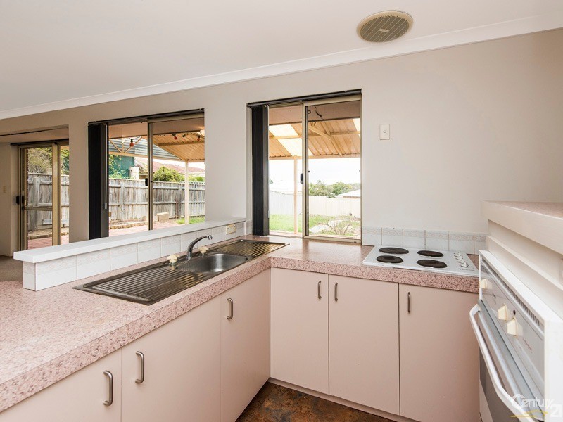 8 Seamet Rise, Merriwa WA 6030