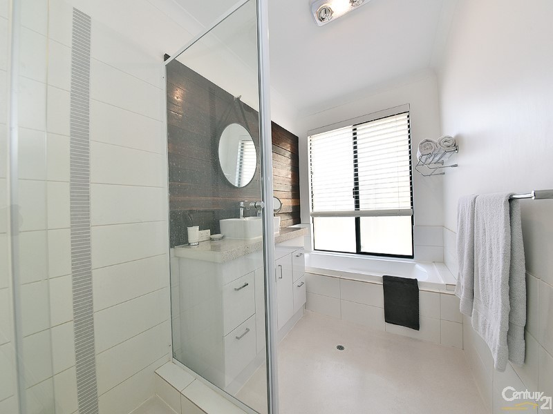 22 Sailboat Link, Jindalee WA 6036