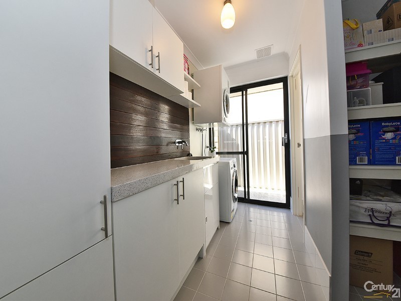 22 Sailboat Link, Jindalee WA 6036