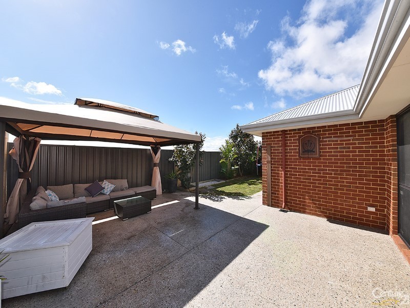 22 Sailboat Link, Jindalee WA 6036
