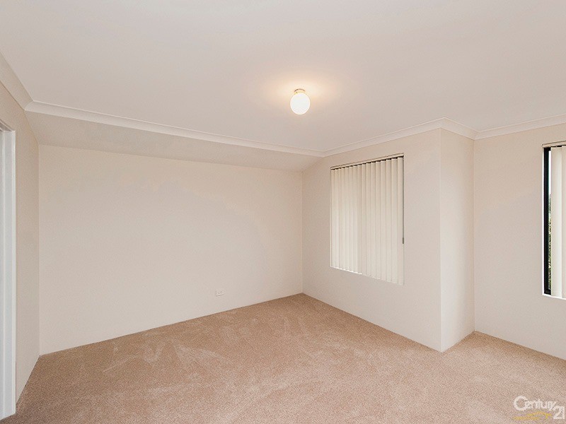 124 Seagrove Boulevard, Merriwa WA 6030