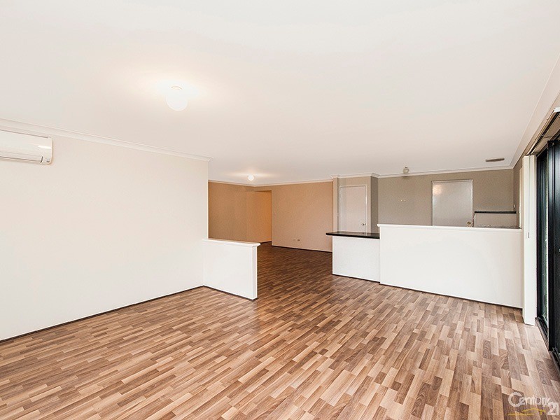 124 Seagrove Boulevard, Merriwa WA 6030