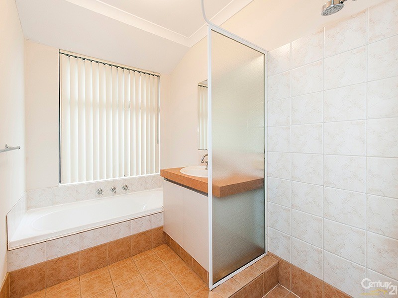 124 Seagrove Boulevard, Merriwa WA 6030