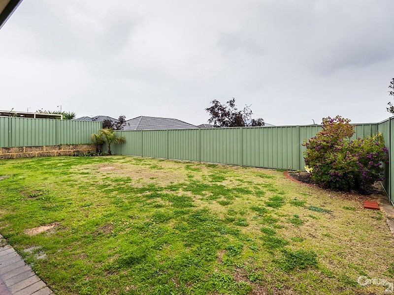 124 Seagrove Boulevard, Merriwa WA 6030