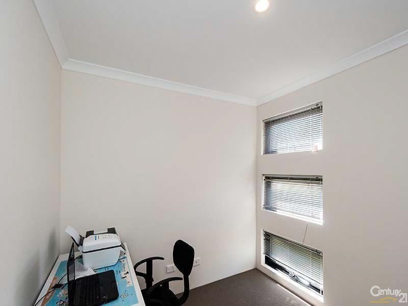 120 Mansfield Avenue, Butler WA 6036