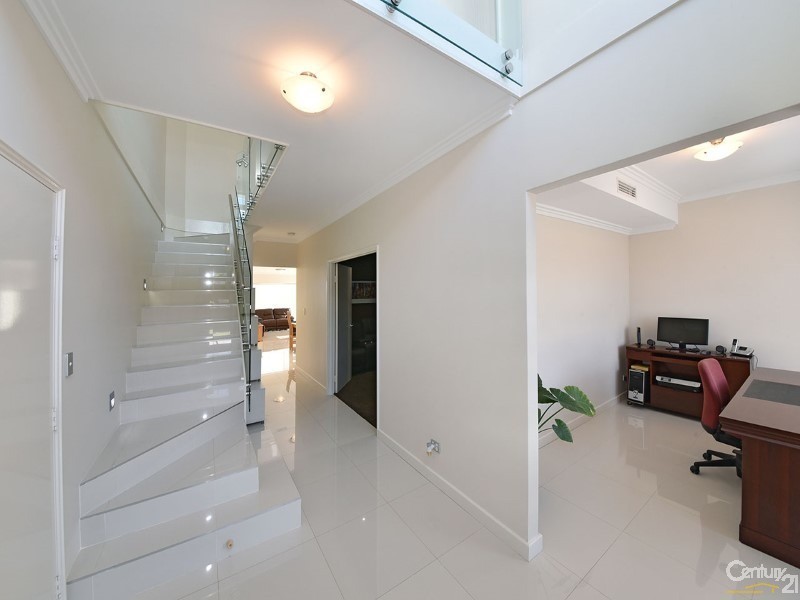 15 Dotterel Green, Jindalee WA 6036