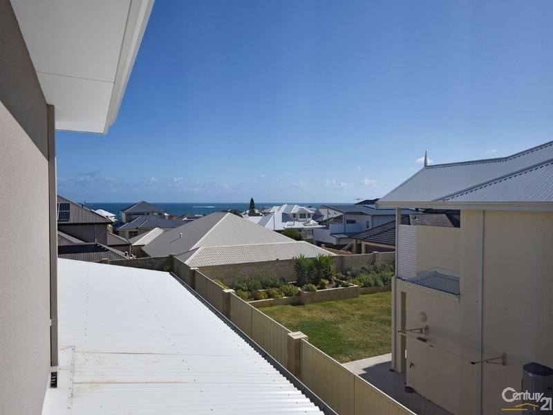 15 Dotterel Green, Jindalee WA 6036