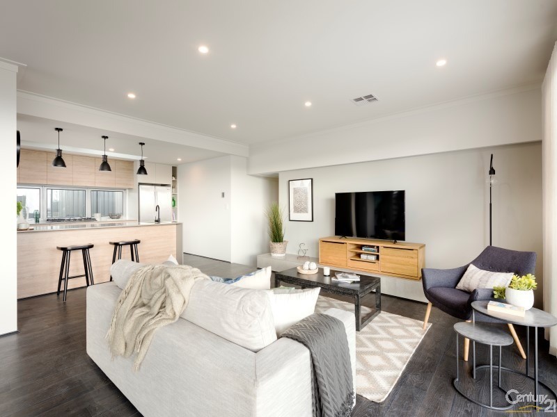 77 Reflection Boulevard, Jindalee WA 6036