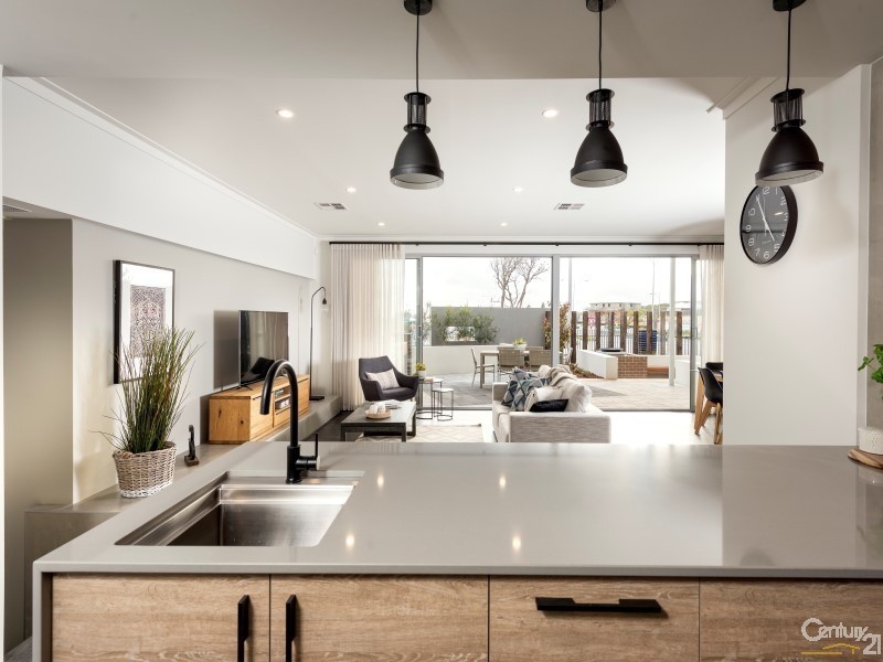 77 Reflection Boulevard, Jindalee WA 6036