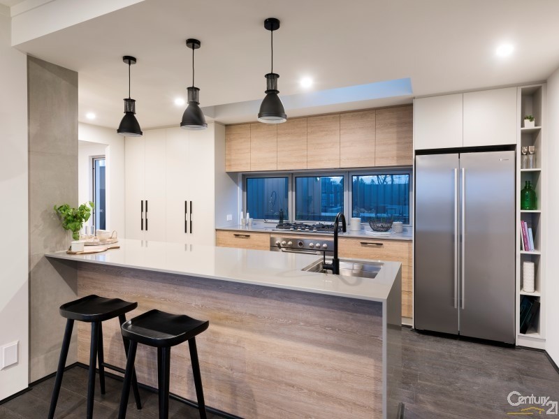 77 Reflection Boulevard, Jindalee WA 6036