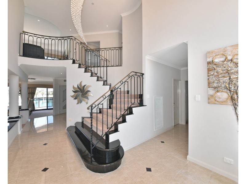 37 Clarecastle Retreat, Mindarie WA 6030