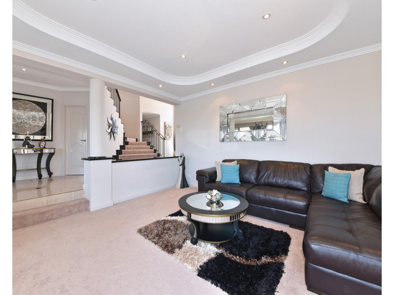 37 Clarecastle Retreat, Mindarie WA 6030