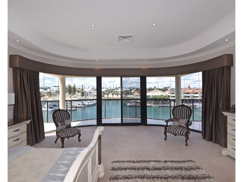 37 Clarecastle Retreat, Mindarie WA 6030