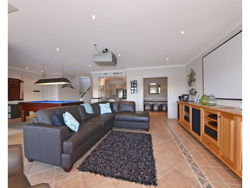 37 Clarecastle Retreat, Mindarie WA 6030