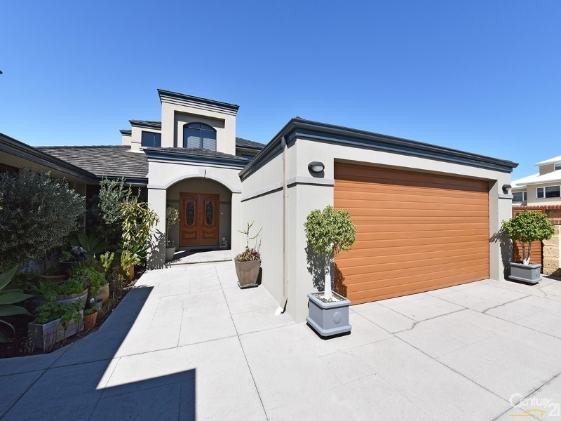 5 Catalina Place, Quinns Rocks WA 6030