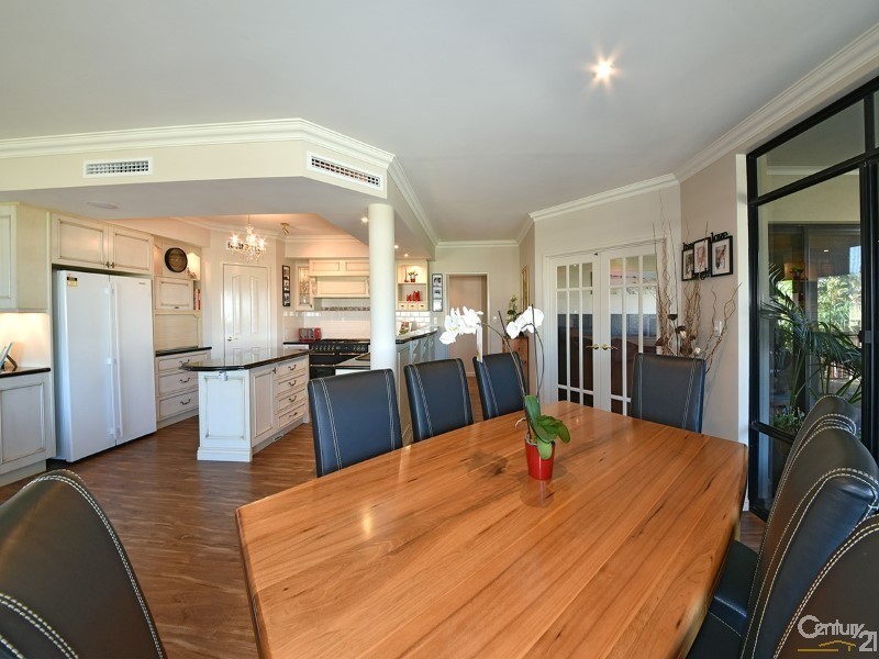 5 Catalina Place, Quinns Rocks WA 6030