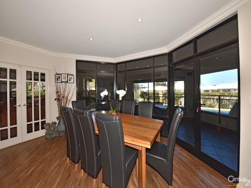 5 Catalina Place, Quinns Rocks WA 6030