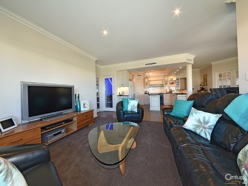 5 Catalina Place, Quinns Rocks WA 6030