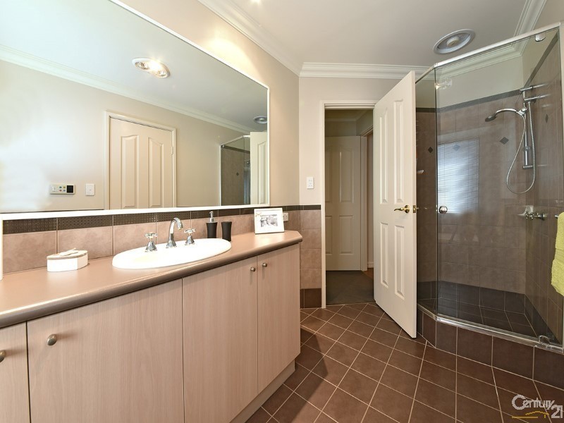 5 Catalina Place, Quinns Rocks WA 6030