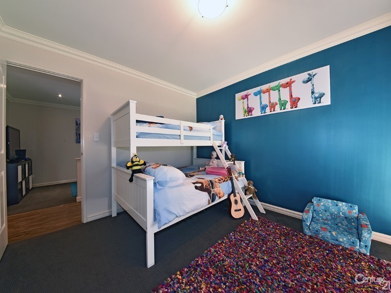 5 Catalina Place, Quinns Rocks WA 6030