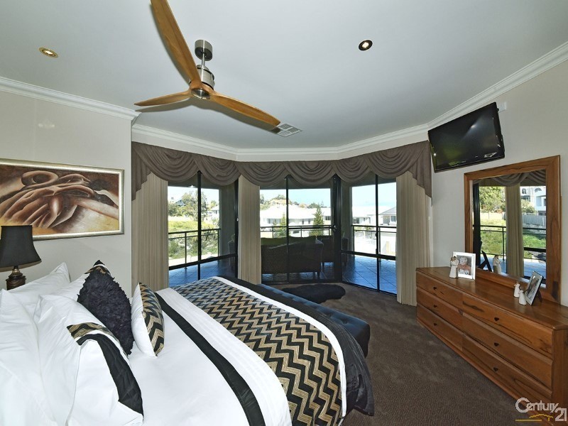 5 Catalina Place, Quinns Rocks WA 6030