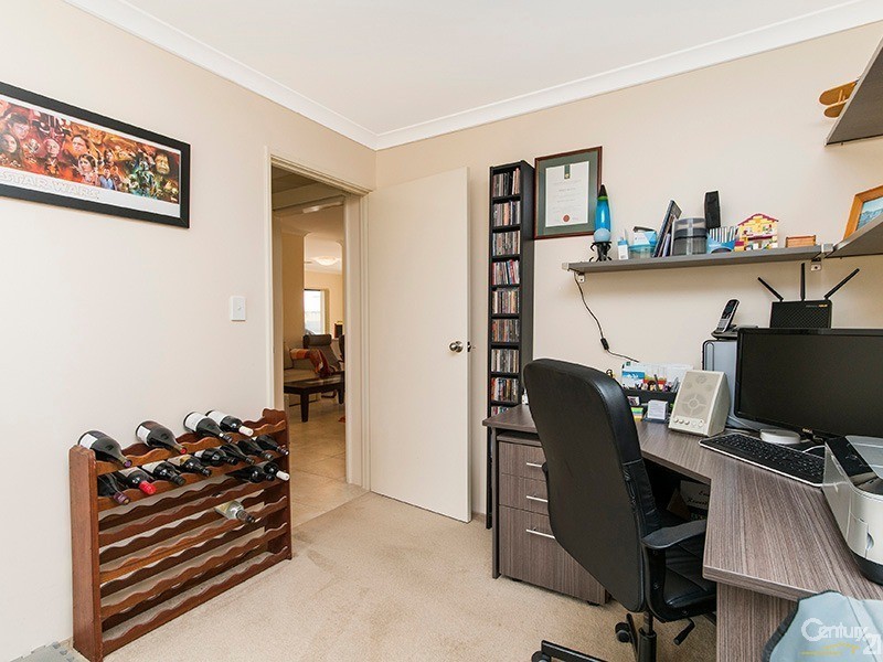 12 Elmhurst Drive, Clarkson WA 6030