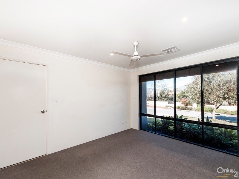 33 Arvada Street, Clarkson WA 6030