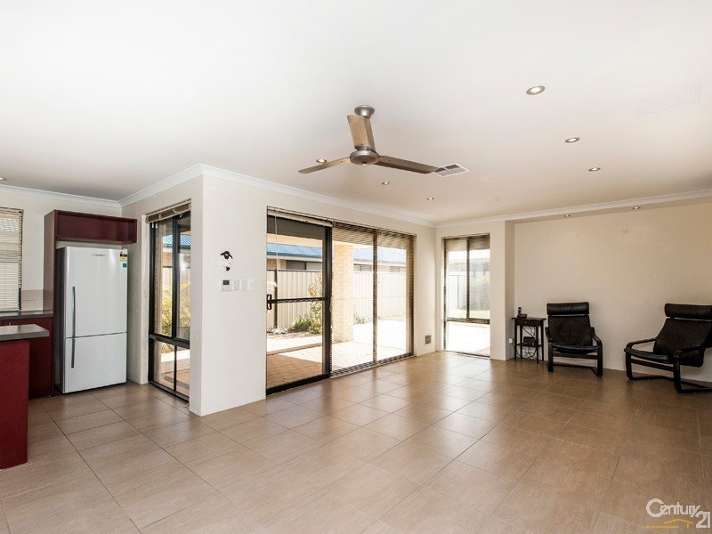 33 Arvada Street, Clarkson WA 6030