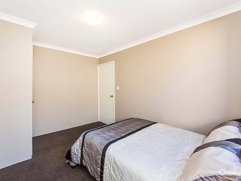 17 Quoll Mews, Alkimos WA 6038