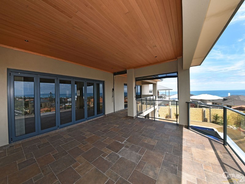 15 Birkenhead Ridge, Mindarie WA 6030