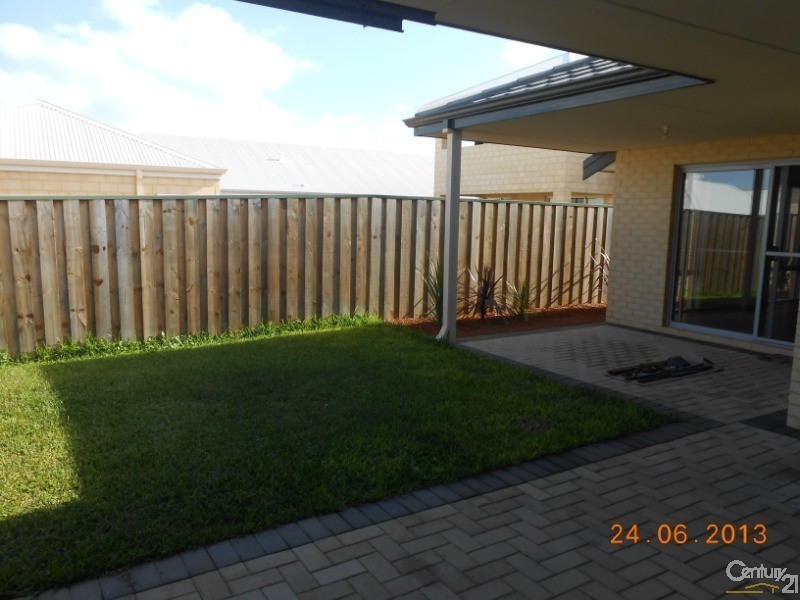 58 Zamia Rise, Yanchep WA 6035