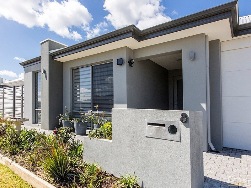 8 Putter Street, Yanchep WA 6035