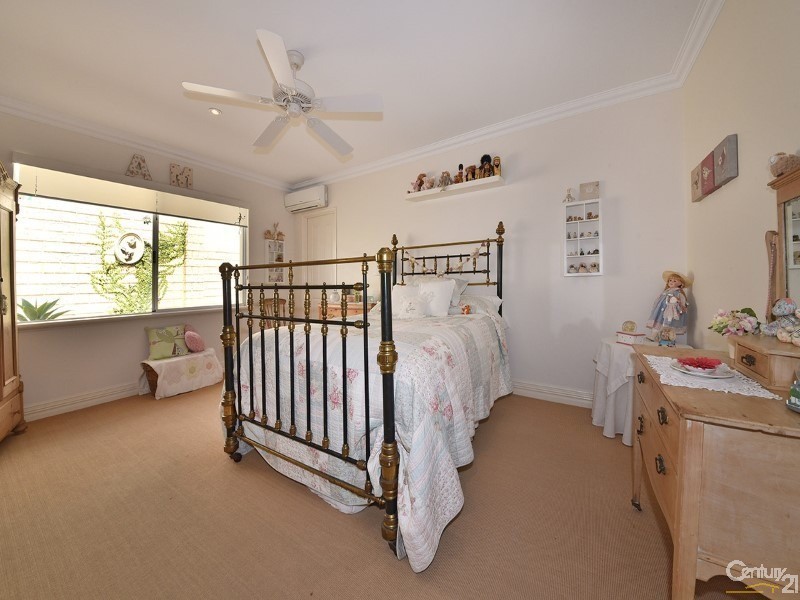 34 Mariners View, Mindarie WA 6030