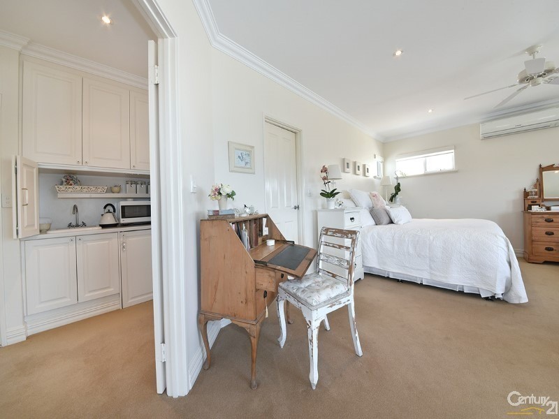 34 Mariners View, Mindarie WA 6030