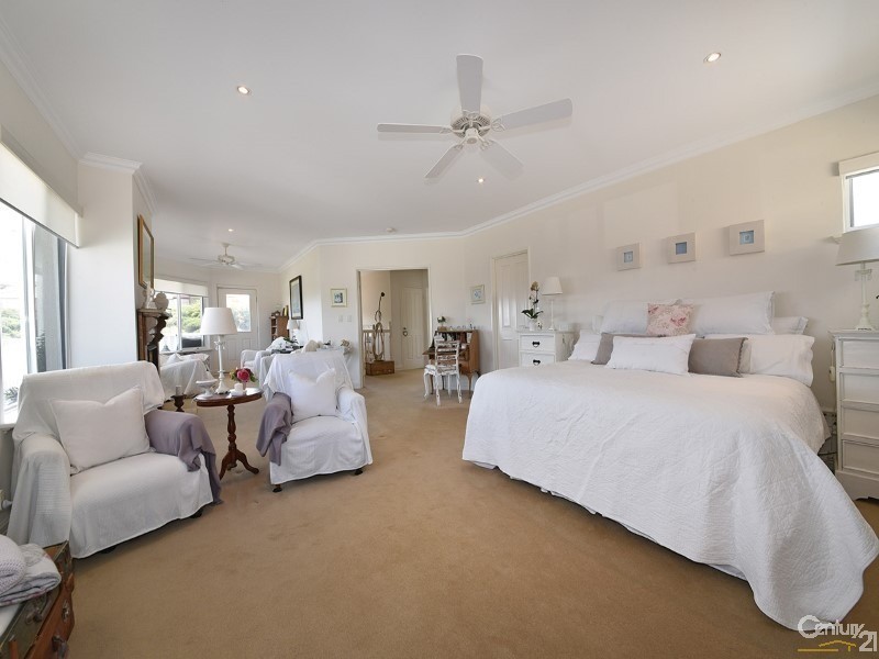 34 Mariners View, Mindarie WA 6030