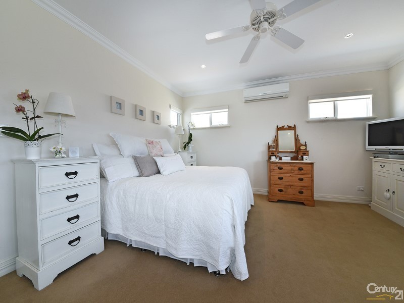34 Mariners View, Mindarie WA 6030